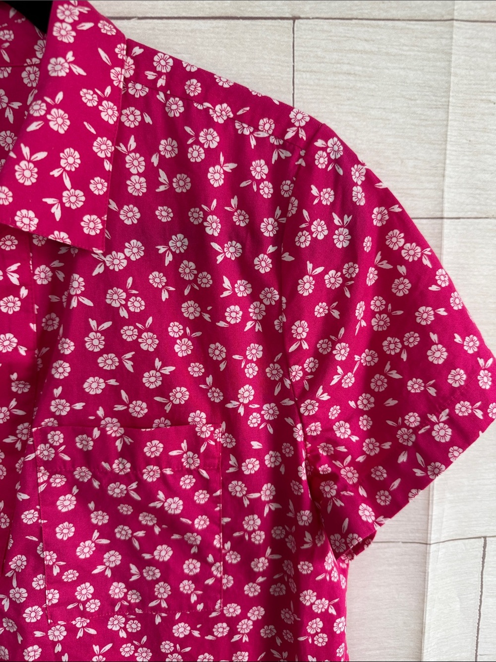 NWT J. Crew Pink Floral Cotton Poplin Short Popover Shirt Small Hot Pink - Picture 2 of 6